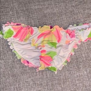 Scrunched Victoria’s Secret floral bikini bottom